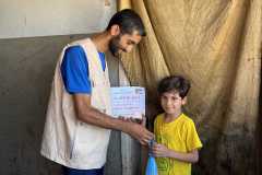 توزيع-وجبات-للنازحين